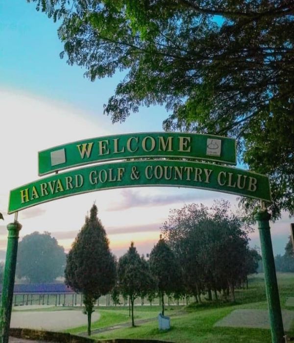 Harvard Golf & Country Club